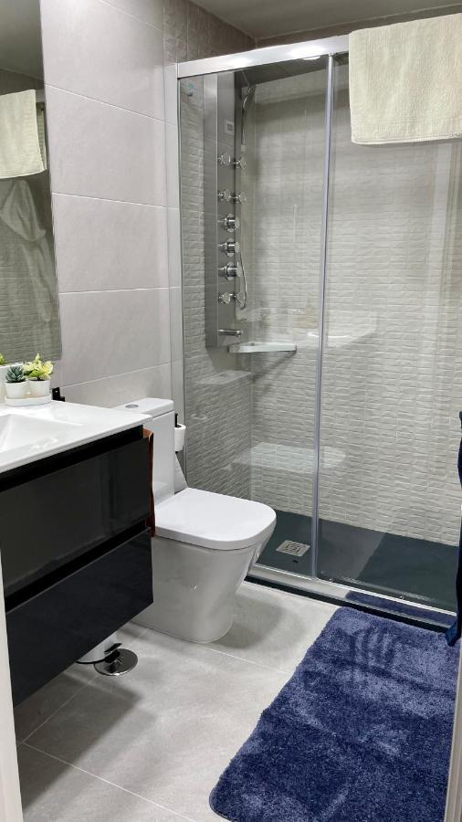 Madrid Villa Suites Aquamarina Exteriör bild