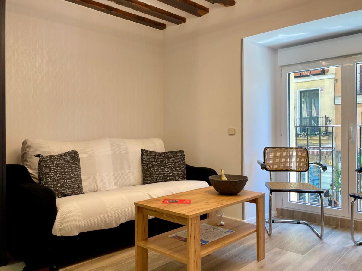 Madrid Villa Suites Aquamarina Exteriör bild
